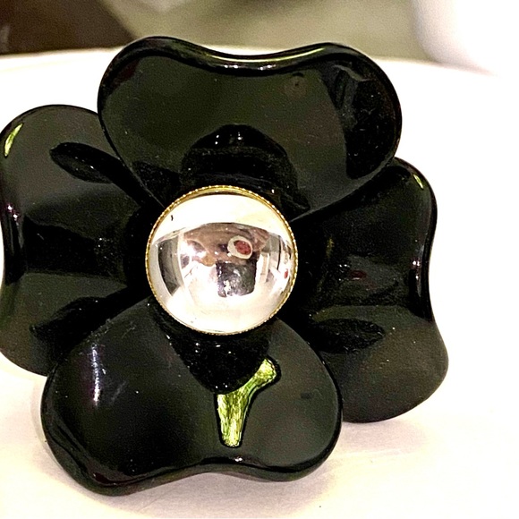 Flower ring - Picture 2 of 10